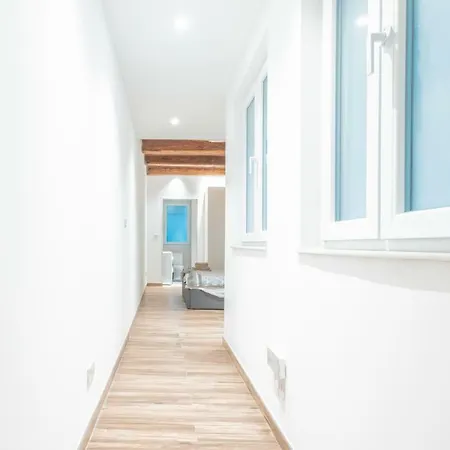 Apartment Gunpost *