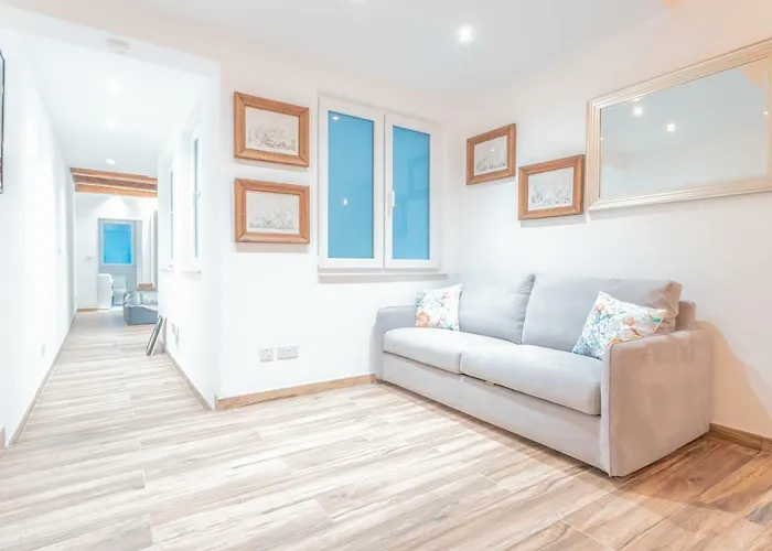 Gunpost * La Valletta